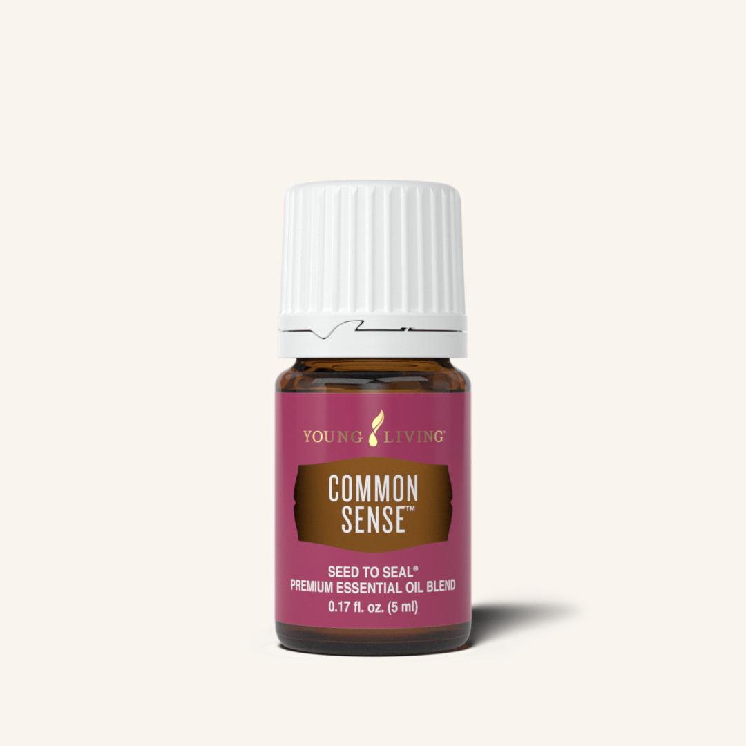 Common Sense™ etherische olieblend van Young Living met een frisse, kruidige en licht houtachtige geur voor aromatherapie en dagelijks gebruik.