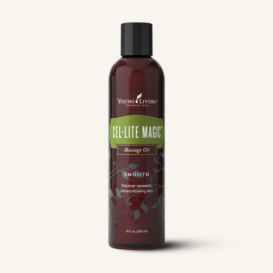 Young Living Cel-Lite Magic® Massage Oil met voedende plantaardige oliën en etherische oliën van grapefruit, cipres, jeneverbes, atlasceder en scharlei.