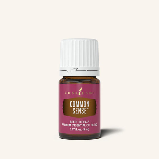 Common Sense™ etherische olieblend van Young Living met een frisse, kruidige en licht houtachtige geur voor aromatherapie en dagelijks gebruik.
