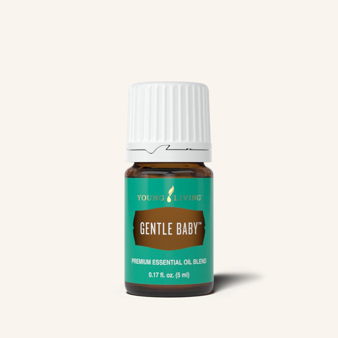 Gentle Baby™ etherische olieblend van Young Living met een zachte, warme en bloemige geur voor aromatherapie en dagelijks gebruik.
