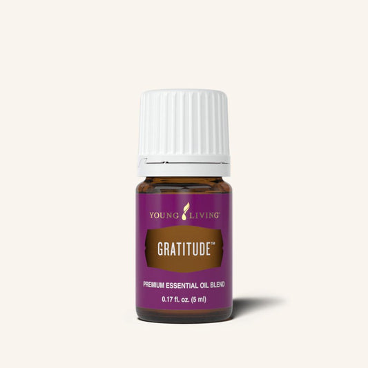 Gratitude™ etherische olieblend van Young Living met een warm, bloemig en houtachtig aroma voor aromatherapie en dagelijks gebruik.