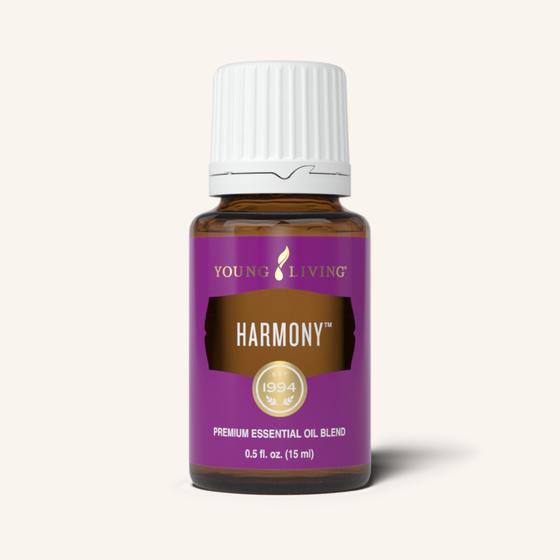 Harmony™ etherische olieblend van Young Living met een warm, bloemig en houtachtig aroma voor aromatherapie en dagelijks gebruik.
