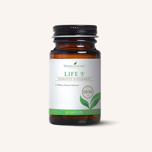 Young Living Life 9® met 30 vegetarische capsules en 17 miljard levende culturen uit negen bacteriestammen.