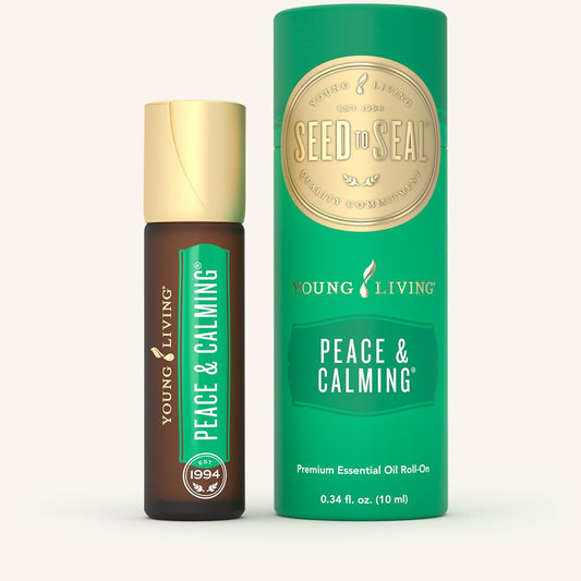 Young Living Peace & Calming® Roll-On met voorverdunde etherische olieblend van mandarijn, sinaasappel, ylang ylang, patchouli en Blue Tansy.