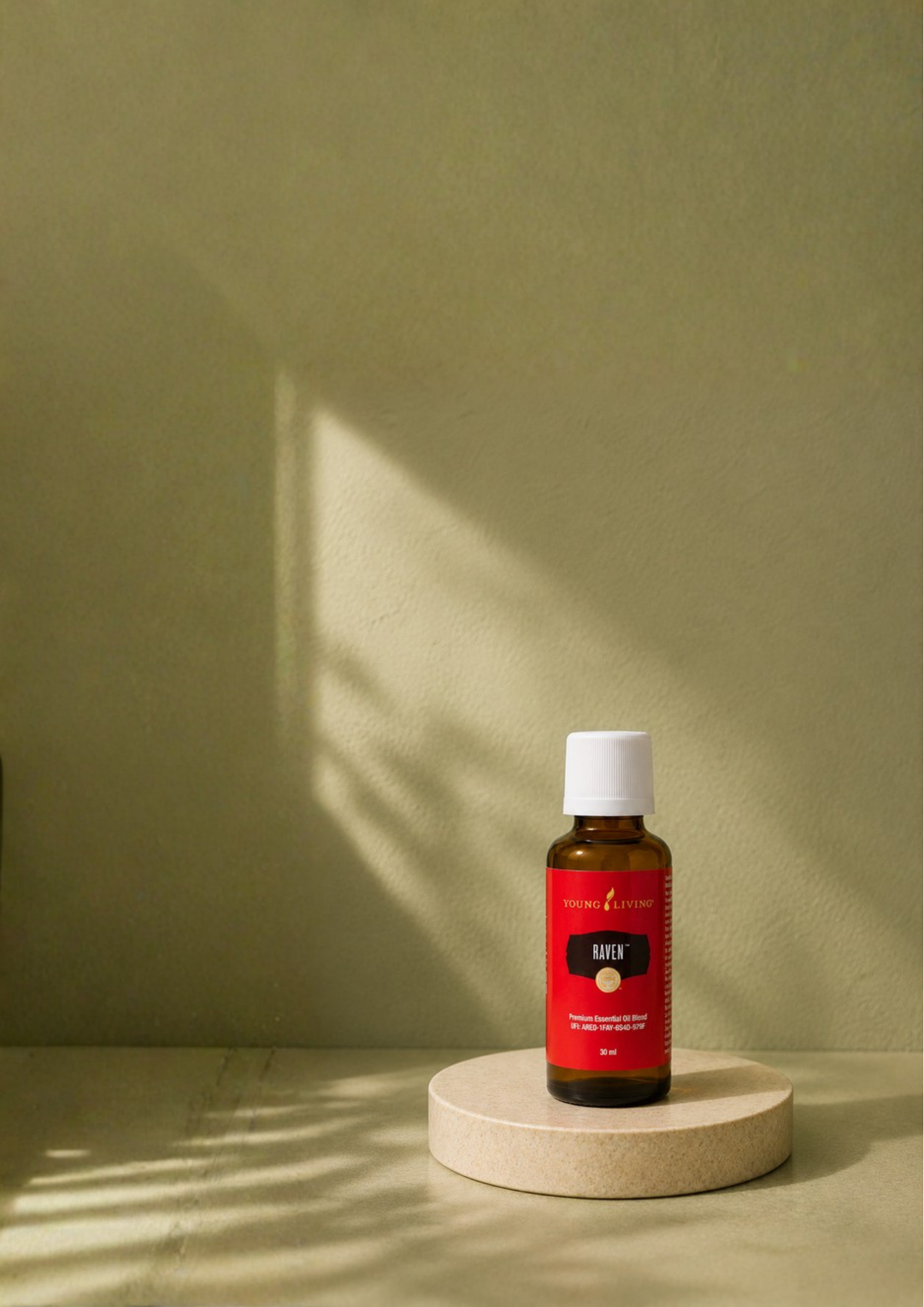 Young Living Raven etherische olie blend 30 ml met Ravintsara Lemon Wintergreen Peppermint en Eucalyptus