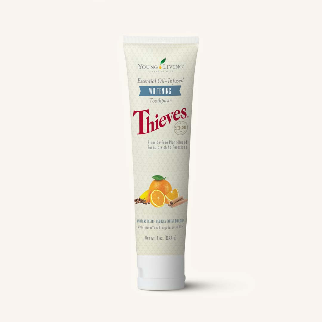Young Living Thieves® Whitening Toothpaste 113 gram, fluoridevrije whitening tandpasta met de exclusieve Thieves®-blend en calciumhydroxyapatiet.