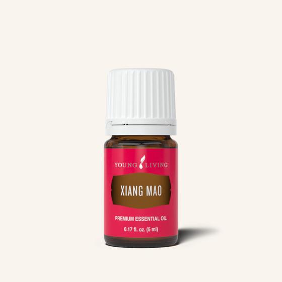 Young Living Xiang Mao etherische olie van Cymbopogon citratus met een fris, citrusachtig en kruidig aroma voor aromatherapie.