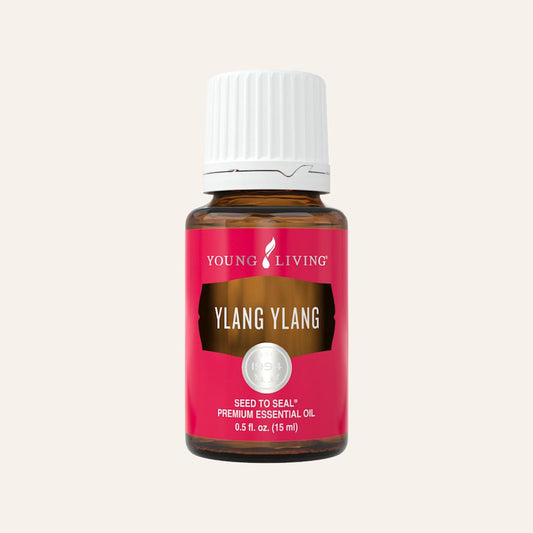 Young Living Ylang Ylang etherische olie van Cananga odorata met een rijk, exotisch en bloemig aroma voor aromatherapie en natuurlijke huidverzorging.