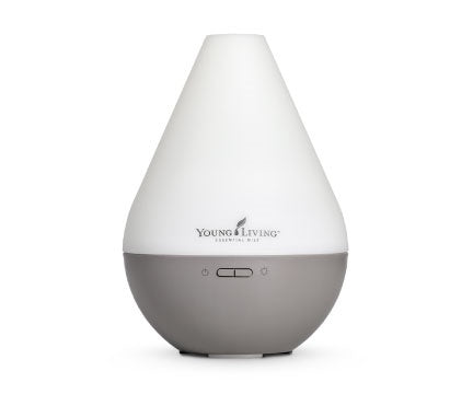 Dew Drop Diffuser van Young Living met ultrasone verneveling, instelbare LED-verlichting en een elegant ontwerp geïnspireerd op een dauwdruppel.